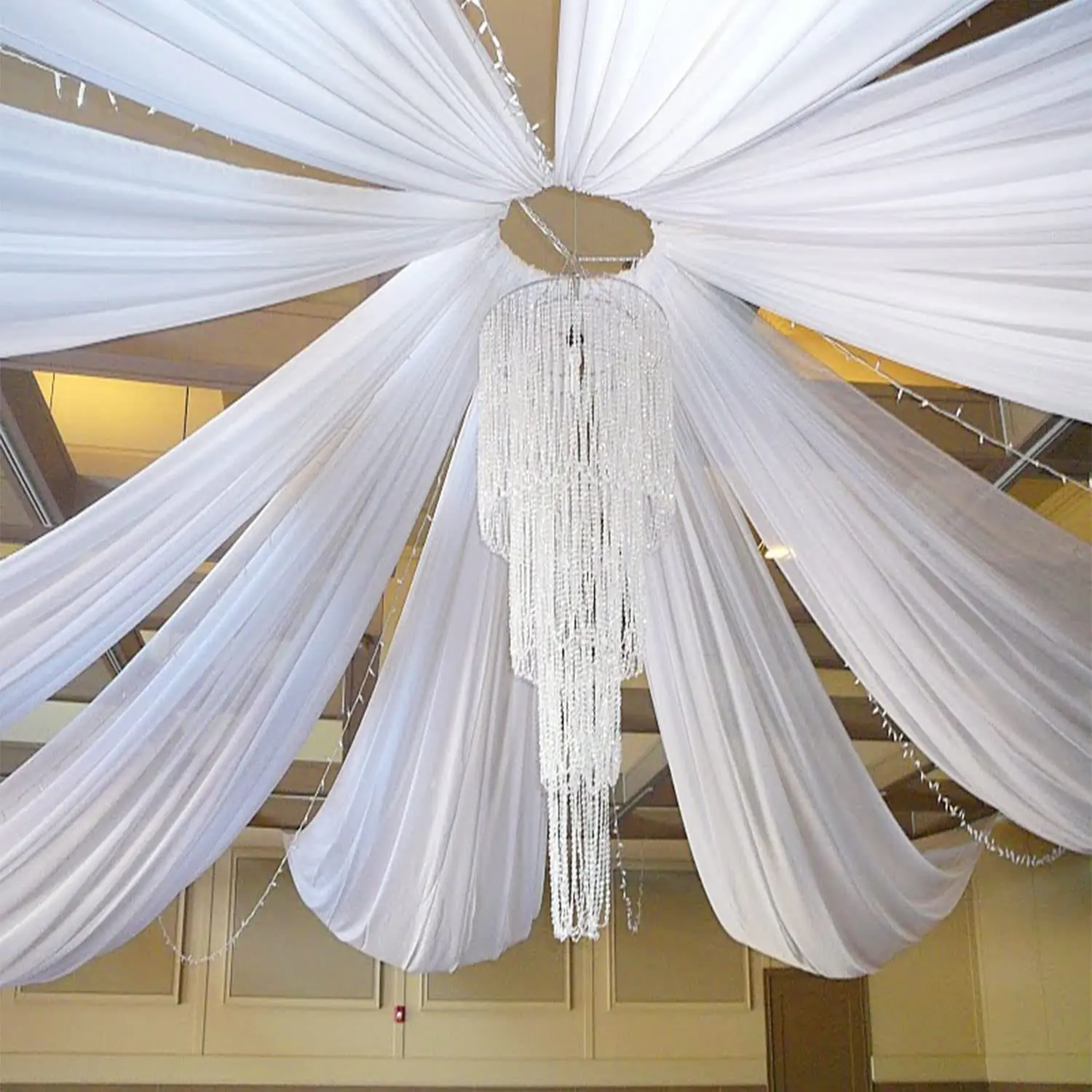 Witte trouwjurk plafondgordijn - Wedding Backdrop Curtain recensie en prijs