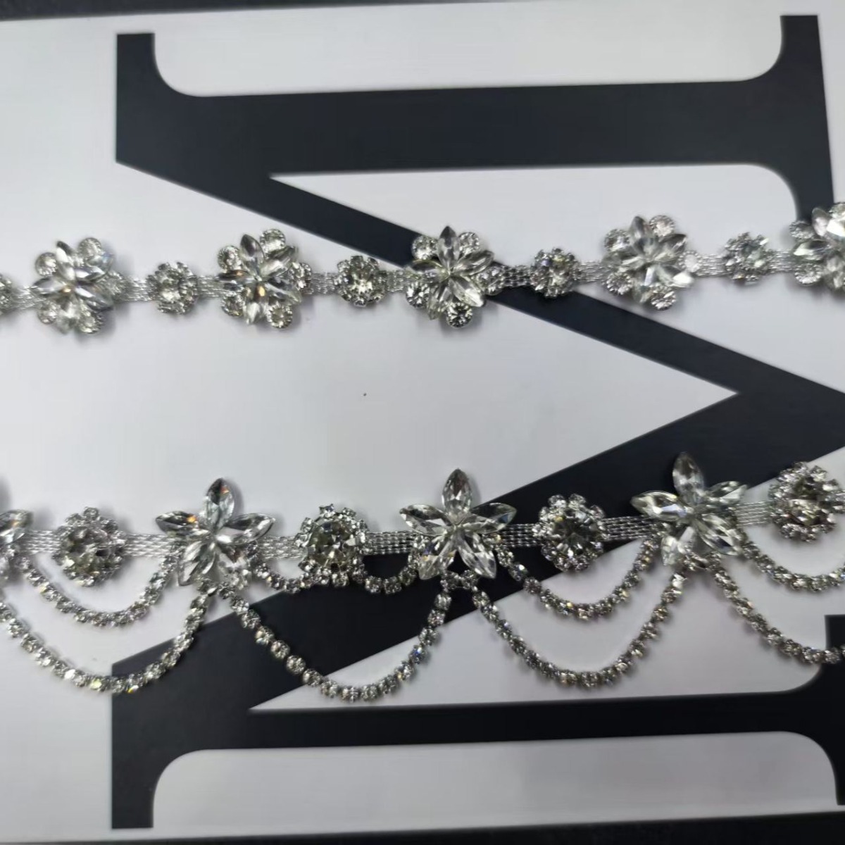 Toneelkostuum Decoratie Sprank - Suit Supply Wedding Party recensie en prijs